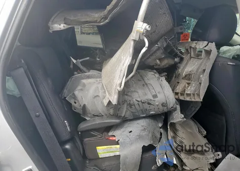 2019 Nissan Pathfinder S z USA, uszkodzony, nr VIN 5N1DR2MN0KC582865